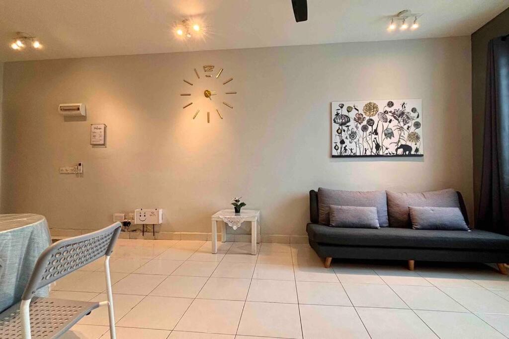 Moderm Spacious 6Pax S Pice Penang Bayan Lepas Bagian luar foto